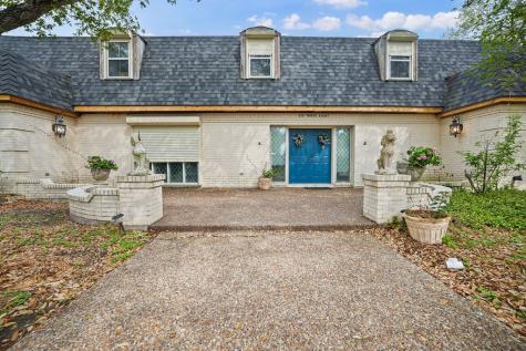 638 Retama Avenue Taft TX 78390