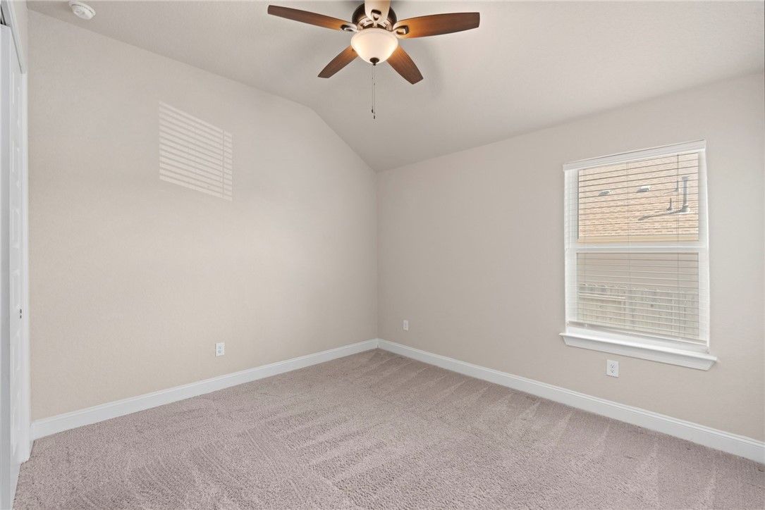 6533 Crockett Schertz TX 78108