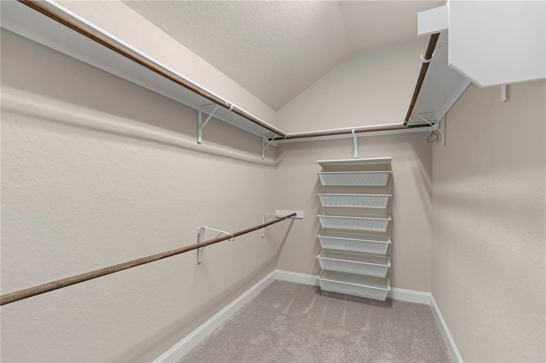 6533 Crockett Schertz TX 78108