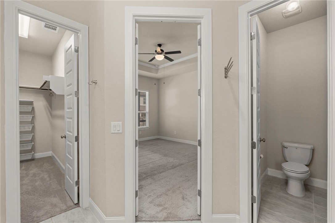 6533 Crockett Schertz TX 78108
