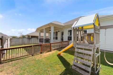 6533 Crockett Schertz TX 78108