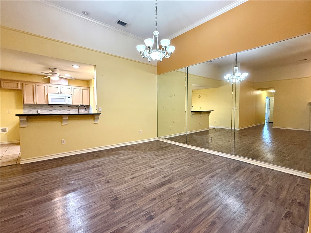 6653 Downing Street 5 Corpus Christi TX 78414