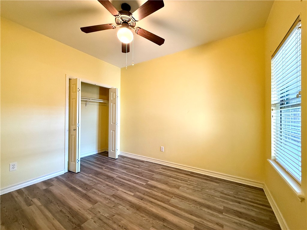 6653 Downing Street 5 Corpus Christi TX 78414