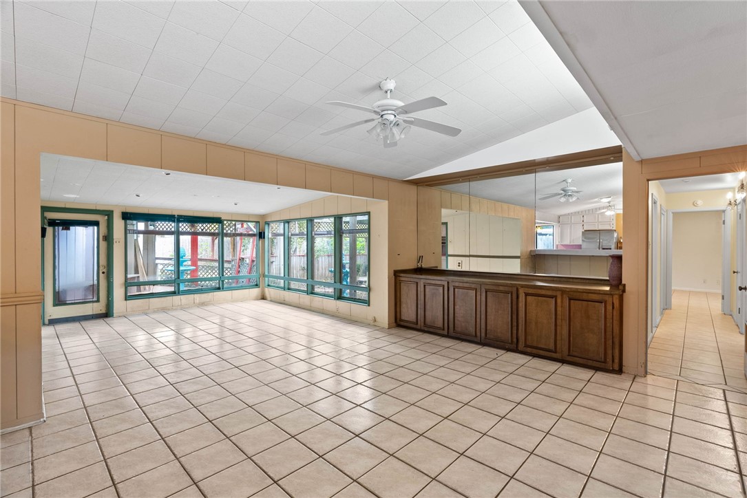 518 Dolphin Place Corpus Christi TX 78411