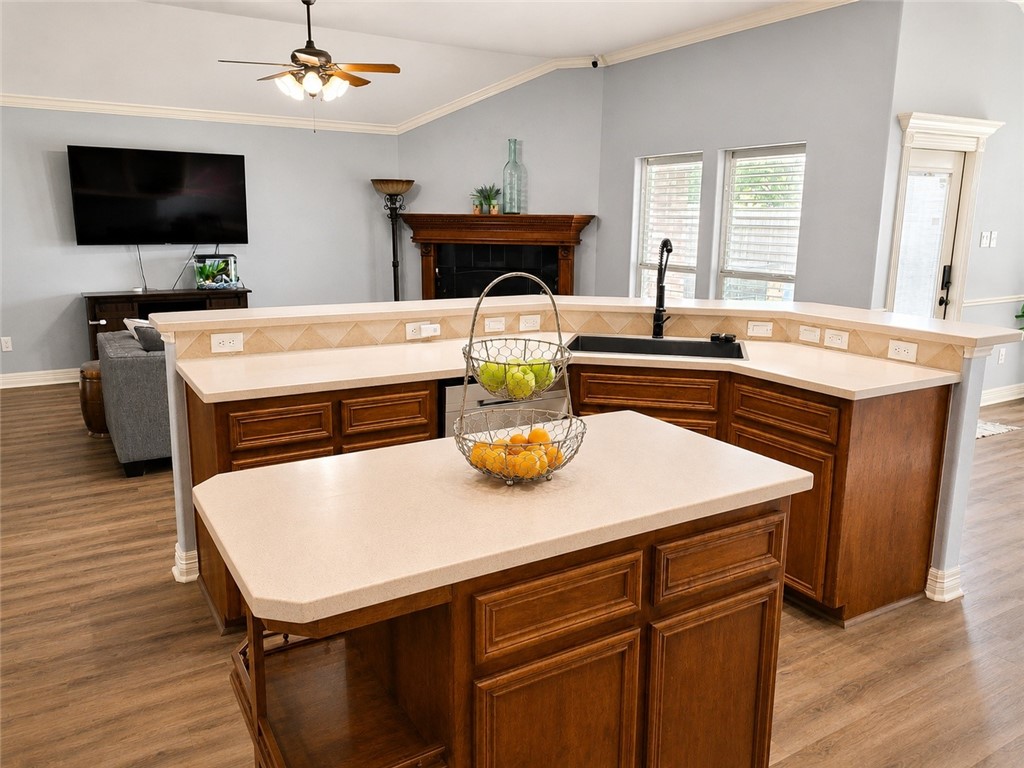 2506 Gentle Wind Avenue Corpus Christi TX 78414
