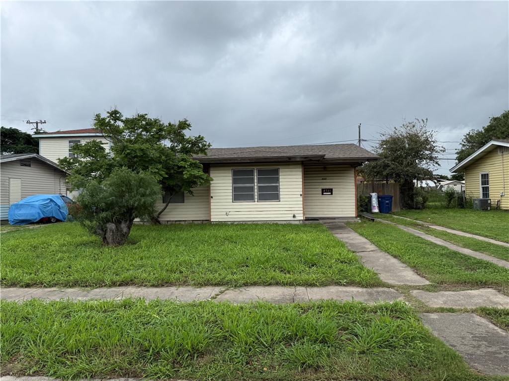 4541 Larkspur Corpus Christi TX 78416