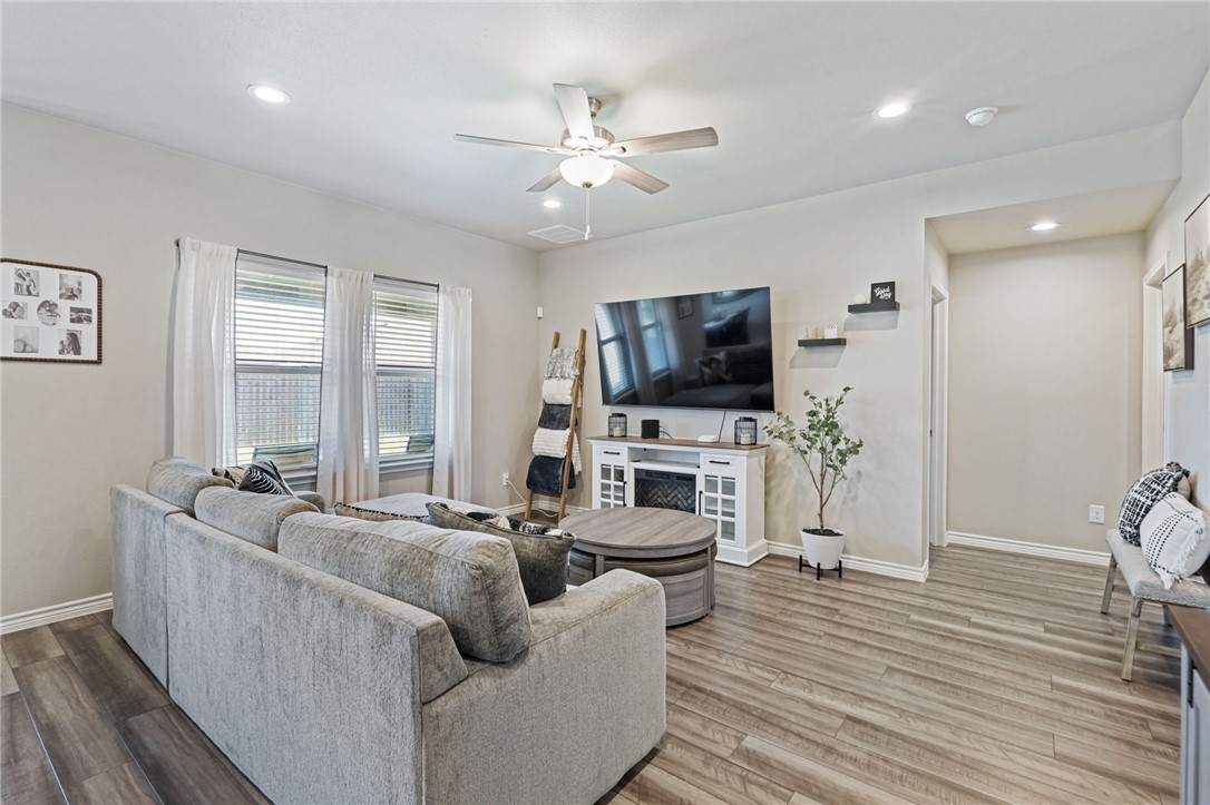 7758 Lariat Toss Drive Corpus Christi TX 78414