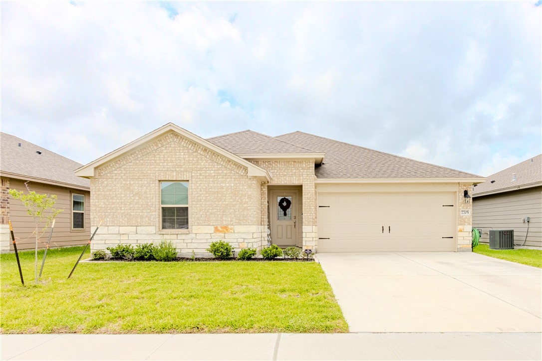7705 Bullrider Drive Corpus Christi TX 78414