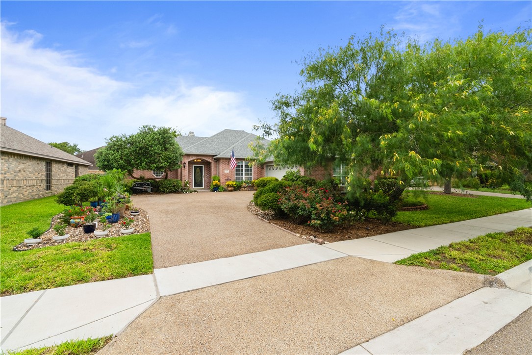 6145 Strasbourg Drive Corpus Christi TX 78414