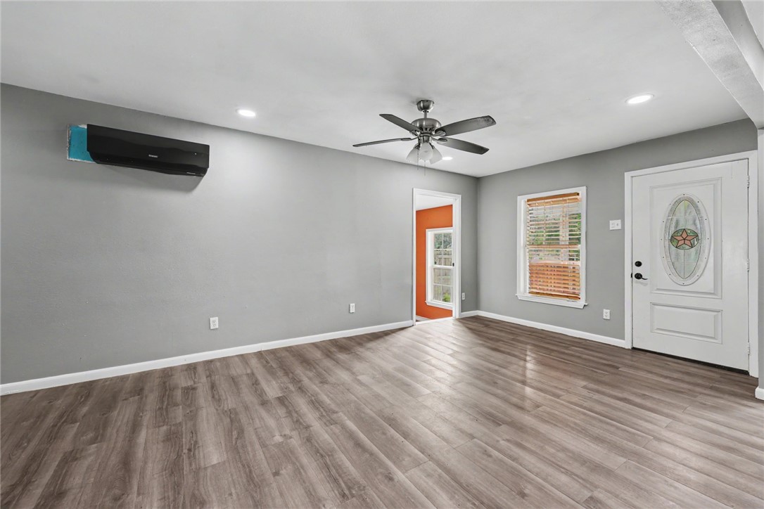 2729 Elizabeth Street Corpus Christi TX 78404