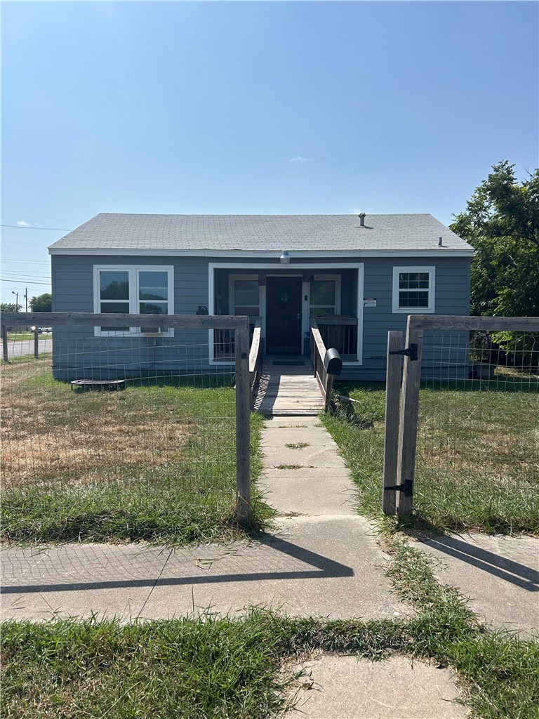 2525 Crews Street Corpus Christi TX 78405
