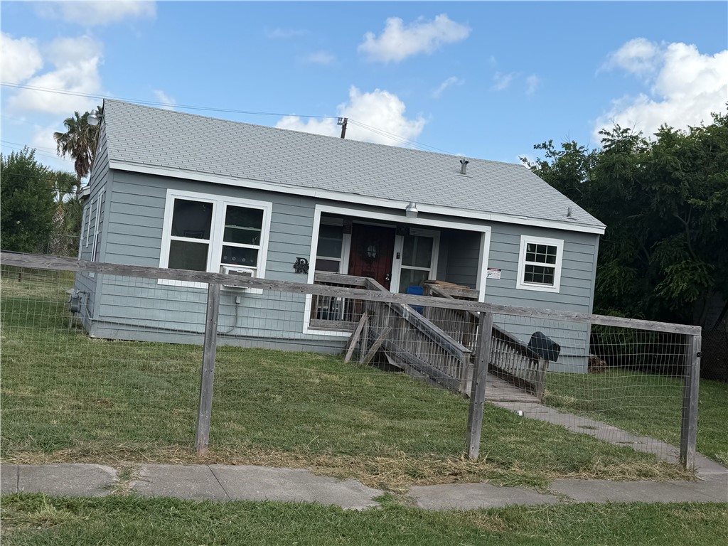 2525 Crews Street Corpus Christi TX 78405
