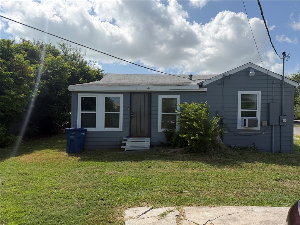 2525 Crews Street Corpus Christi TX 78405