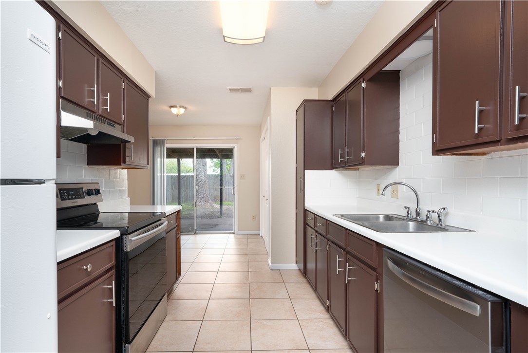 2610 Tonga Drive Corpus Christi TX 78418