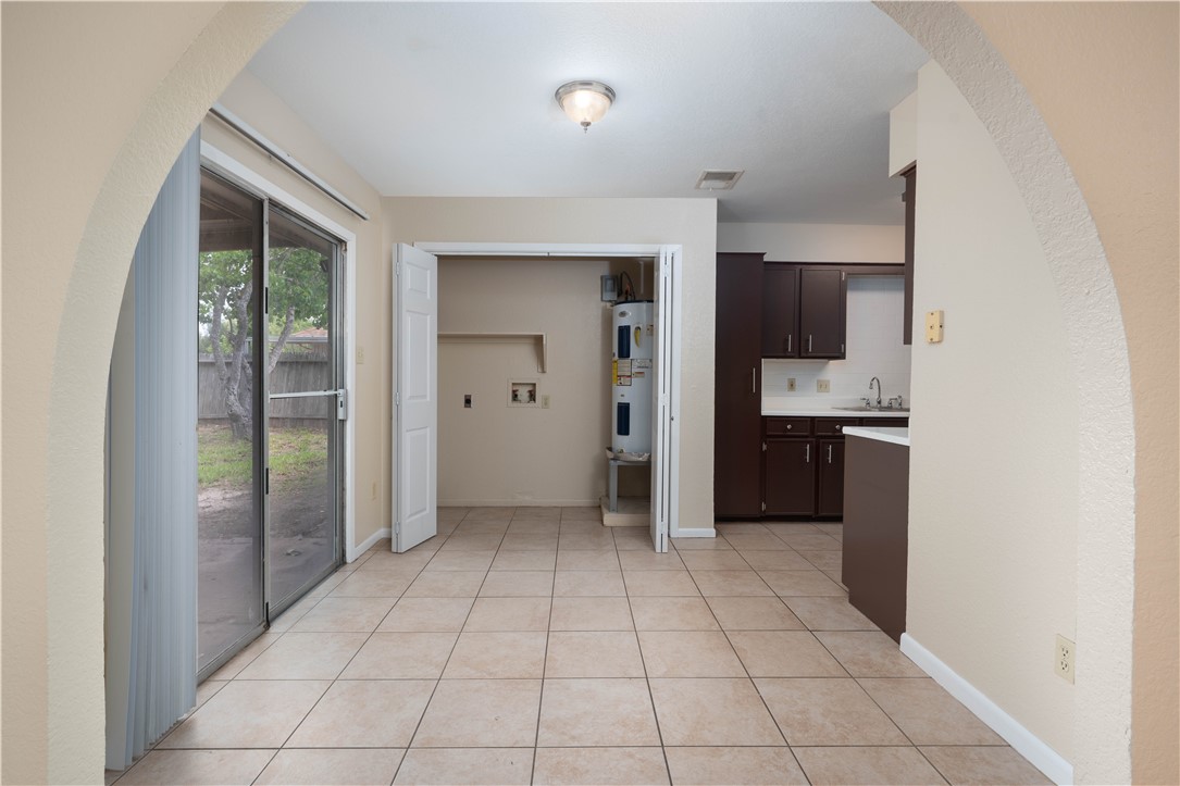 2610 Tonga Drive Corpus Christi TX 78418