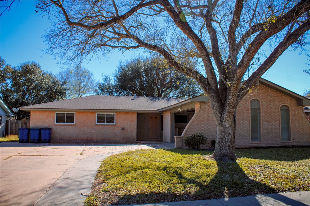 208 Terlingua Drive Portland TX 78374