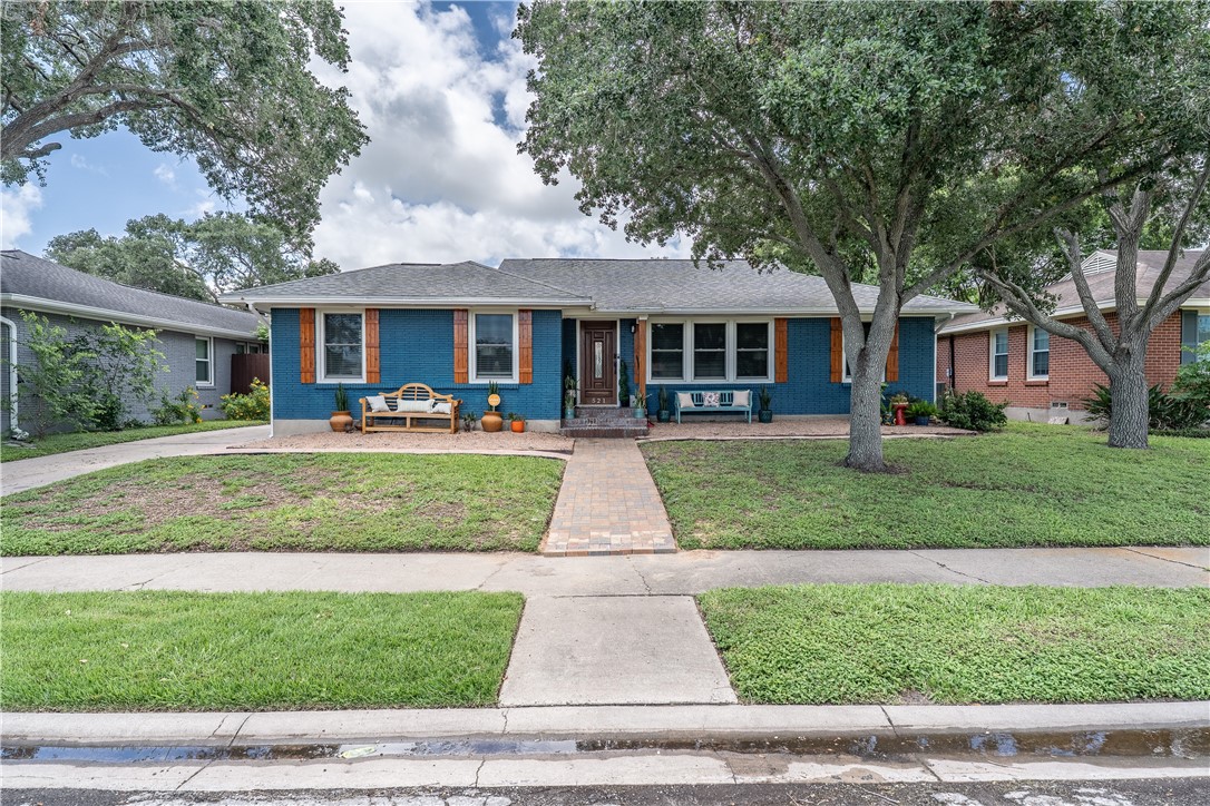 521 Brawner Parkway Corpus Christi TX 78411