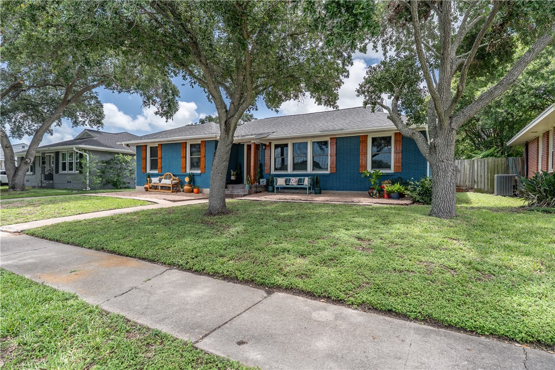 521 Brawner Parkway Corpus Christi TX 78411