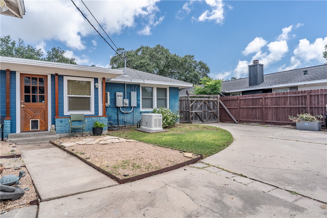 521 Brawner Parkway Corpus Christi TX 78411