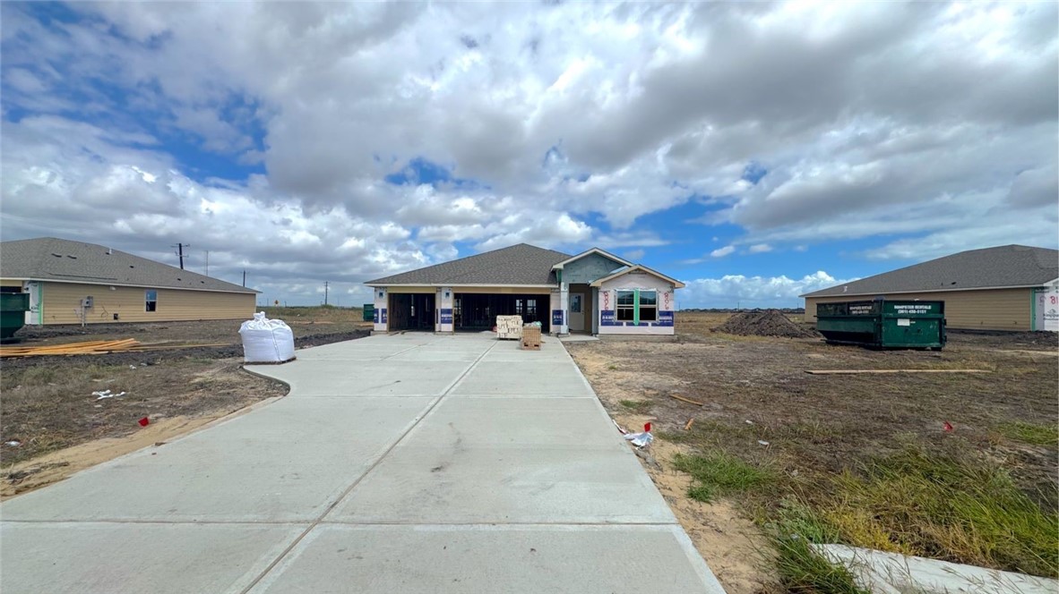 806 Fisher's Island Circle Corpus Christi TX 78415