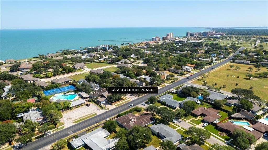 302 Dolphin Place Corpus Christi TX 78411