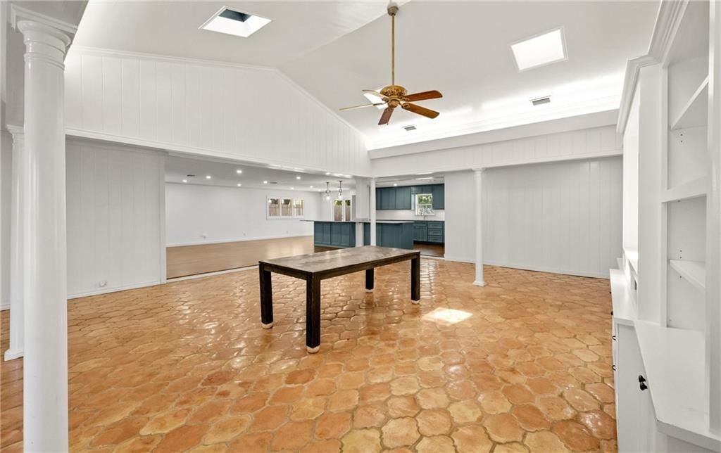 302 Dolphin Place Corpus Christi TX 78411