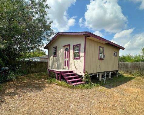 600 S Rachal Street Sinton TX 78387
