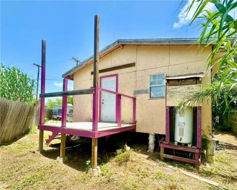 600 S Rachal Street Sinton TX 78387