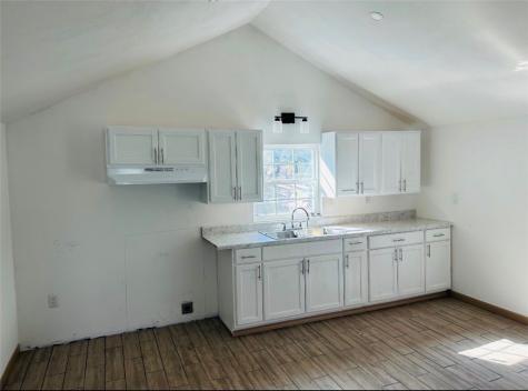 850 N Adams Street Alice TX 78332