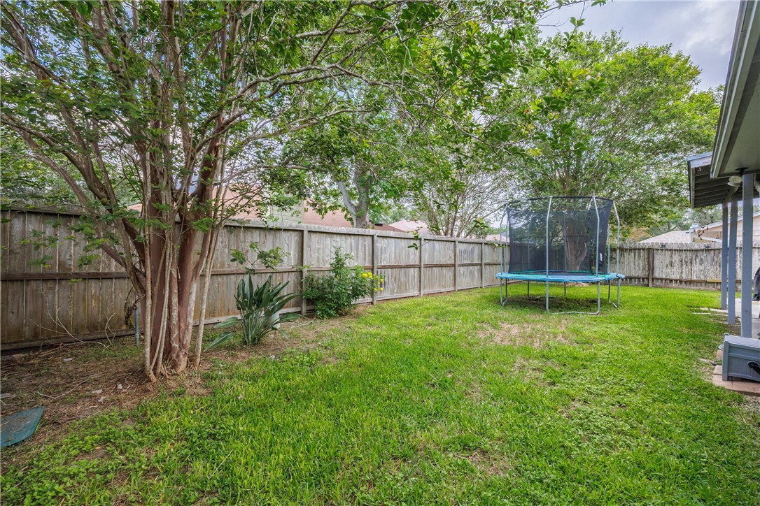 6106 Cheshire Drive Corpus Christi TX 78414
