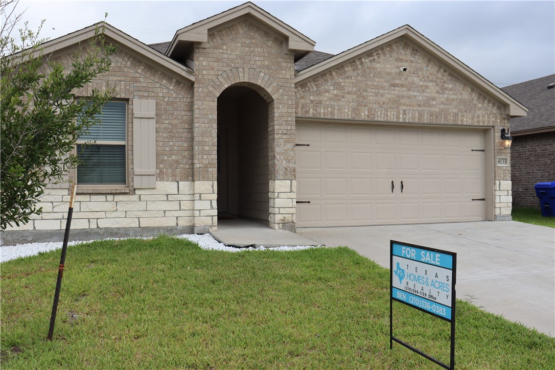 8133 Cattlemen Drive Corpus Christi TX 78414