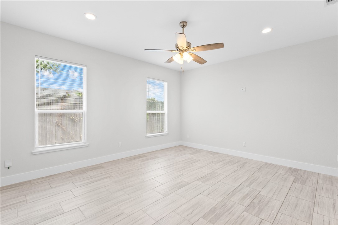 332 Wray Lane Corpus Christi TX 78412