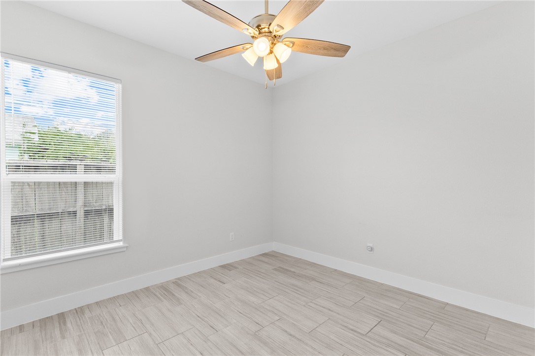 332 Wray Lane Corpus Christi TX 78412