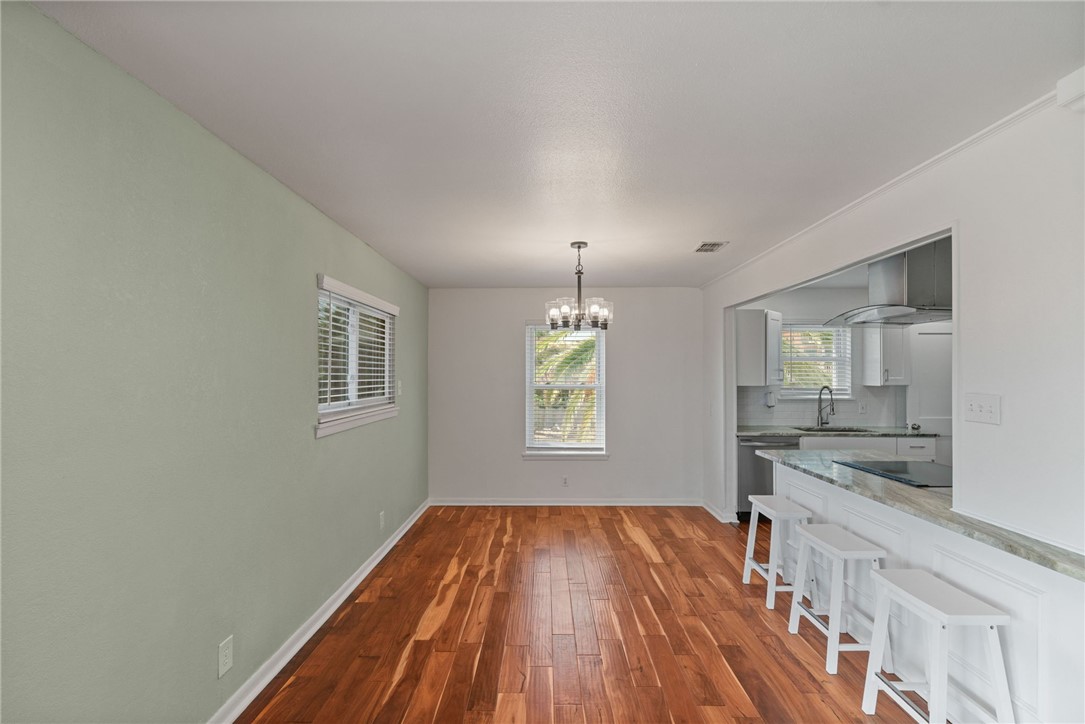 122 Riverdale Drive Corpus Christi TX 78418