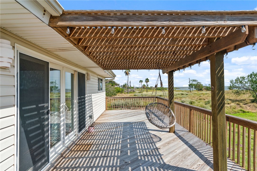 122 Riverdale Drive Corpus Christi TX 78418