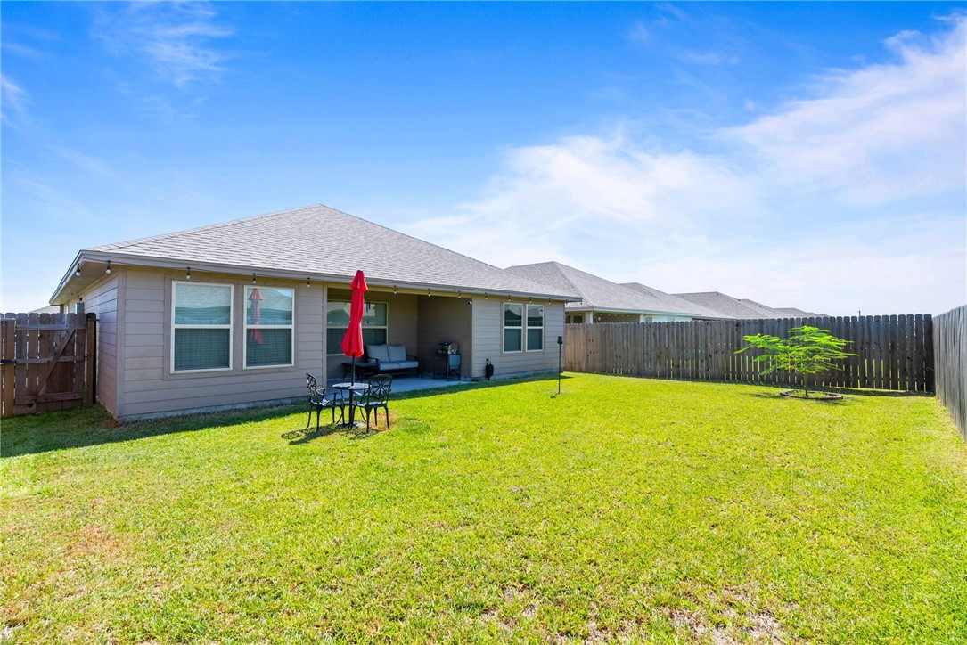 1258 Carnaby Street Corpus Christi TX 78415