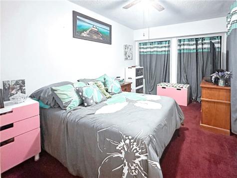 608 F Floresville TX 78114