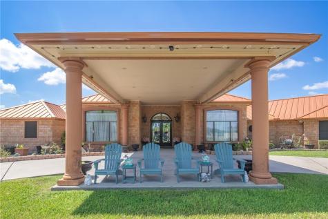 221 W Sage Kingsville TX 78363