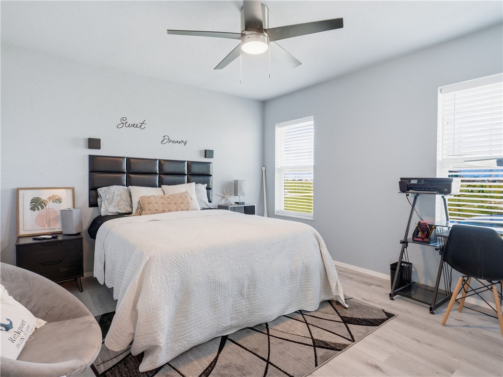 377 W Misty Oak Rockport TX 78382