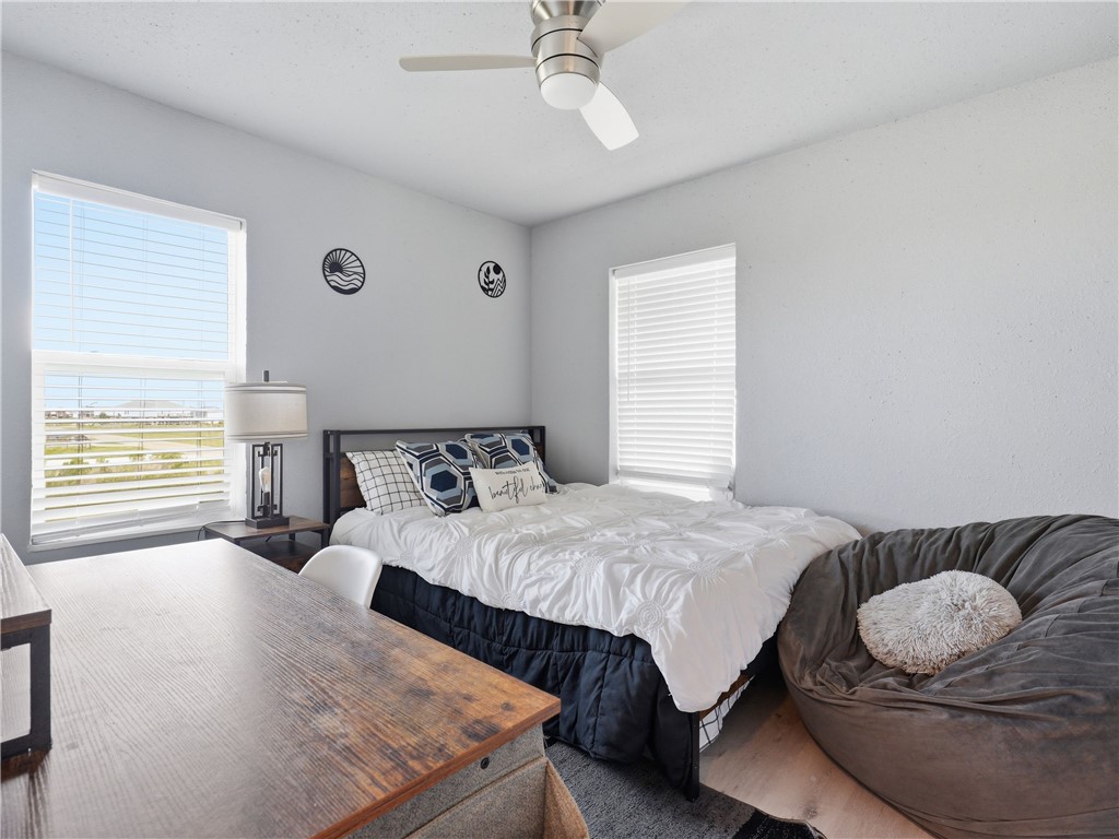 377 W Misty Oak Rockport TX 78382