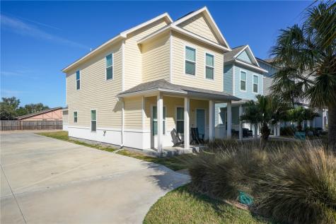 124 Lavaca Creek Rockport TX 78382