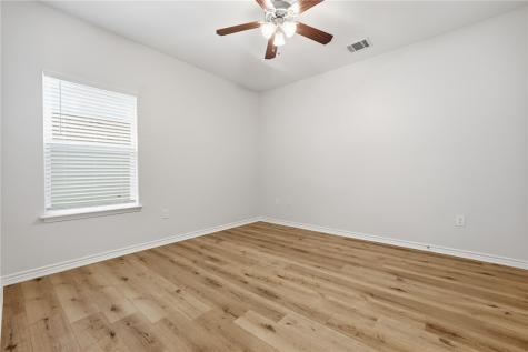 124 Lavaca Creek Rockport TX 78382