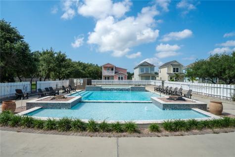 124 Lavaca Creek Rockport TX 78382