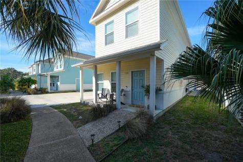 124 Lavaca Creek Rockport TX 78382