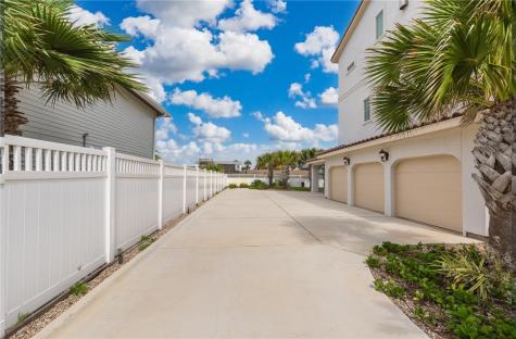 500 Ocean View Port Aransas TX 78373