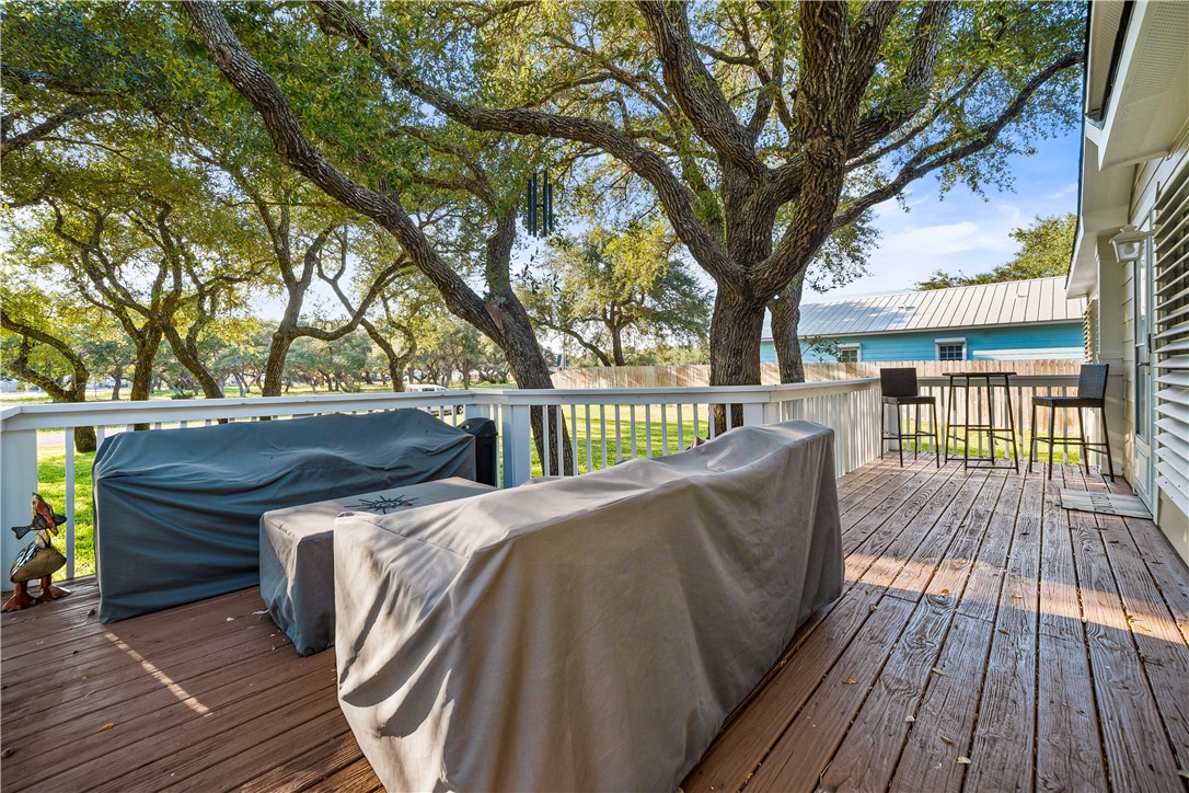 602 Pine Avenue Rockport TX 78382