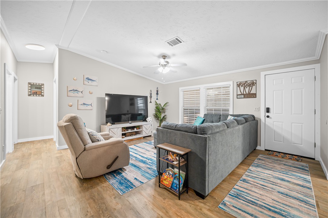 602 Pine Avenue Rockport TX 78382