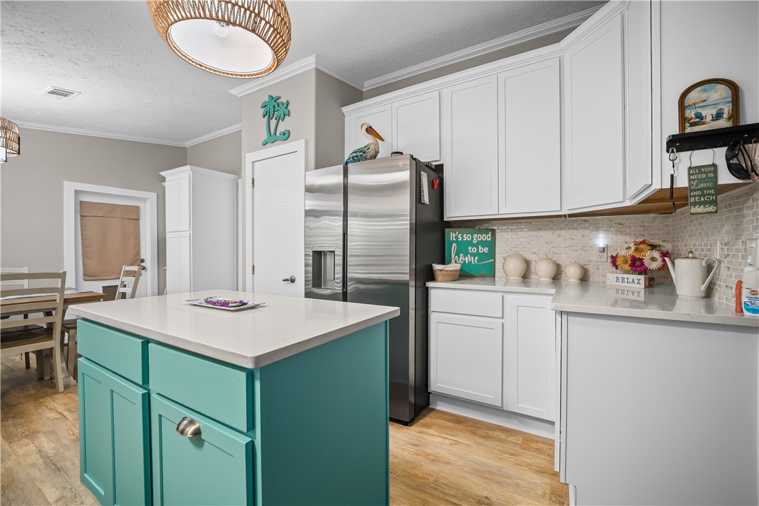 602 Pine Avenue Rockport TX 78382