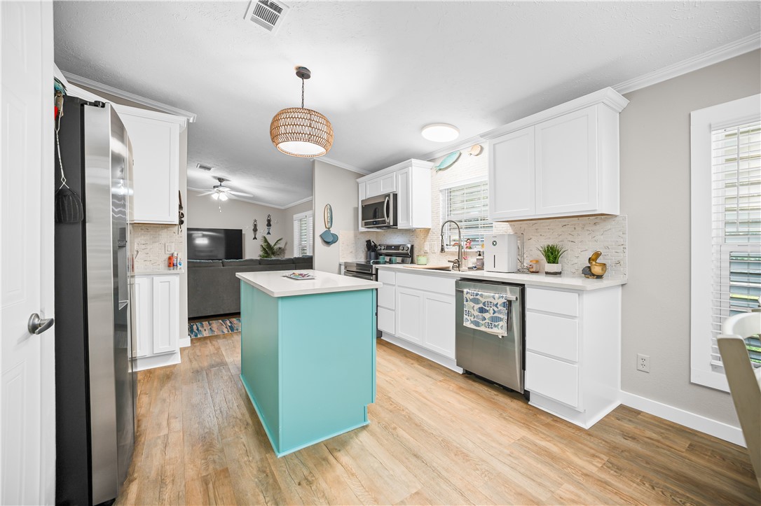 602 Pine Avenue Rockport TX 78382