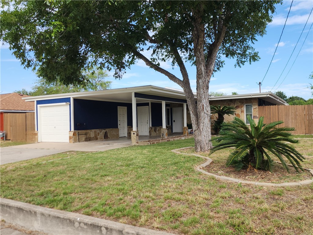 3213 Azores Drive Corpus Christi TX 78418